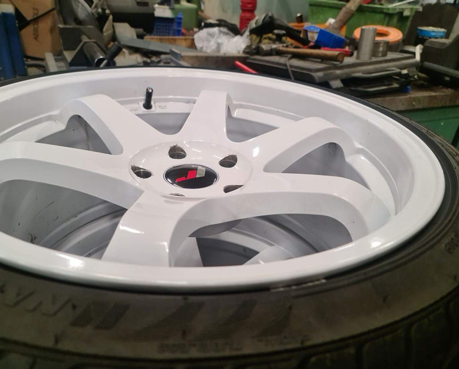 Frawe erbjuder daeckbyte i Vetlanda